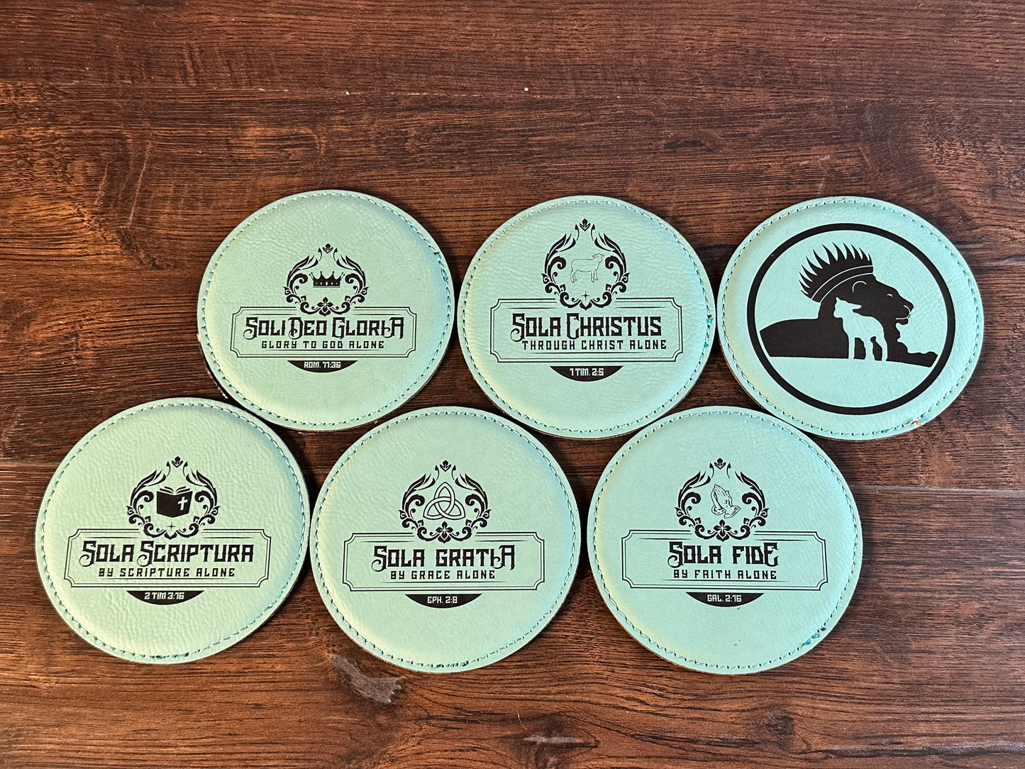 5 Solas Vegan Leather Coaster Set
