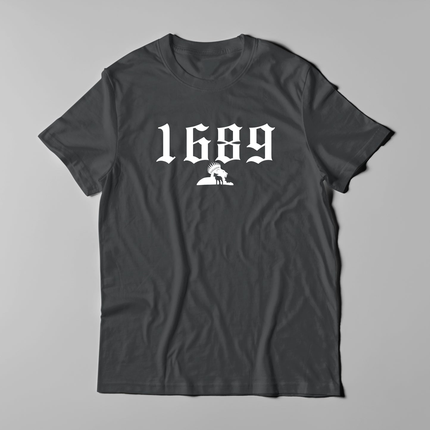 1689 - Men T-Shirt