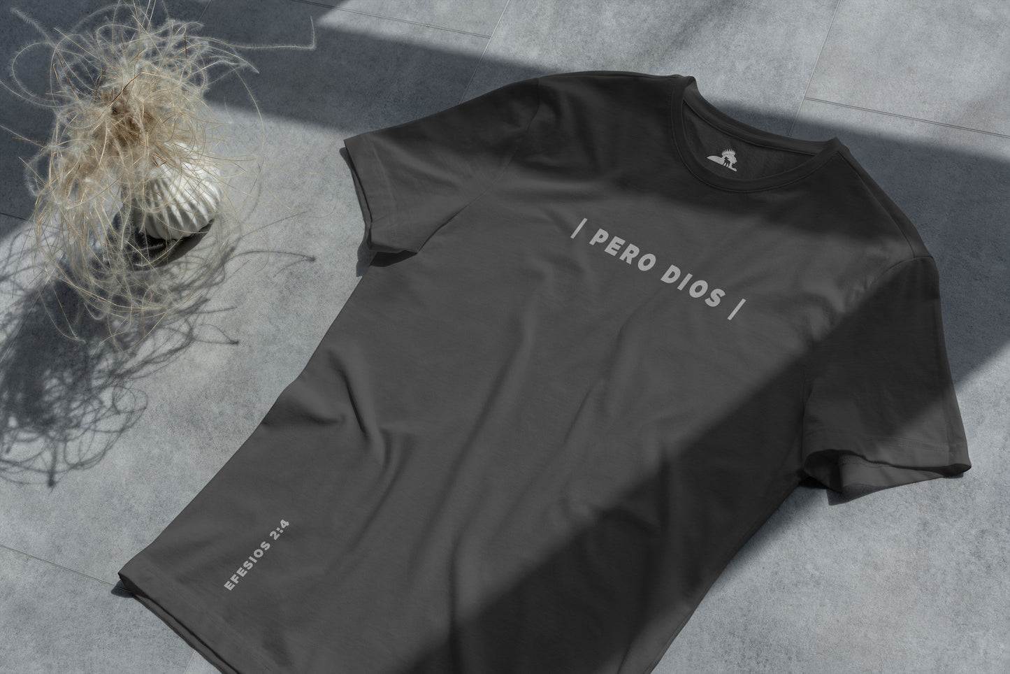 Pero Dios - Men T-Shirt