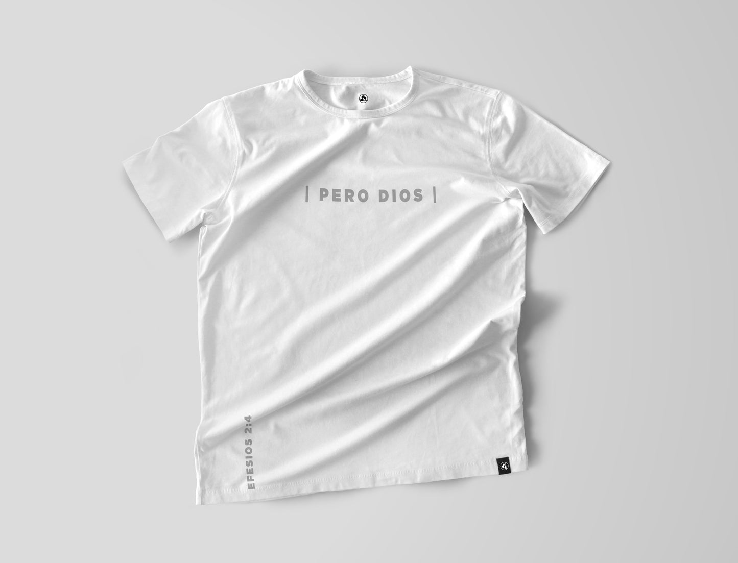 Pero Dios - Women T-Shirt