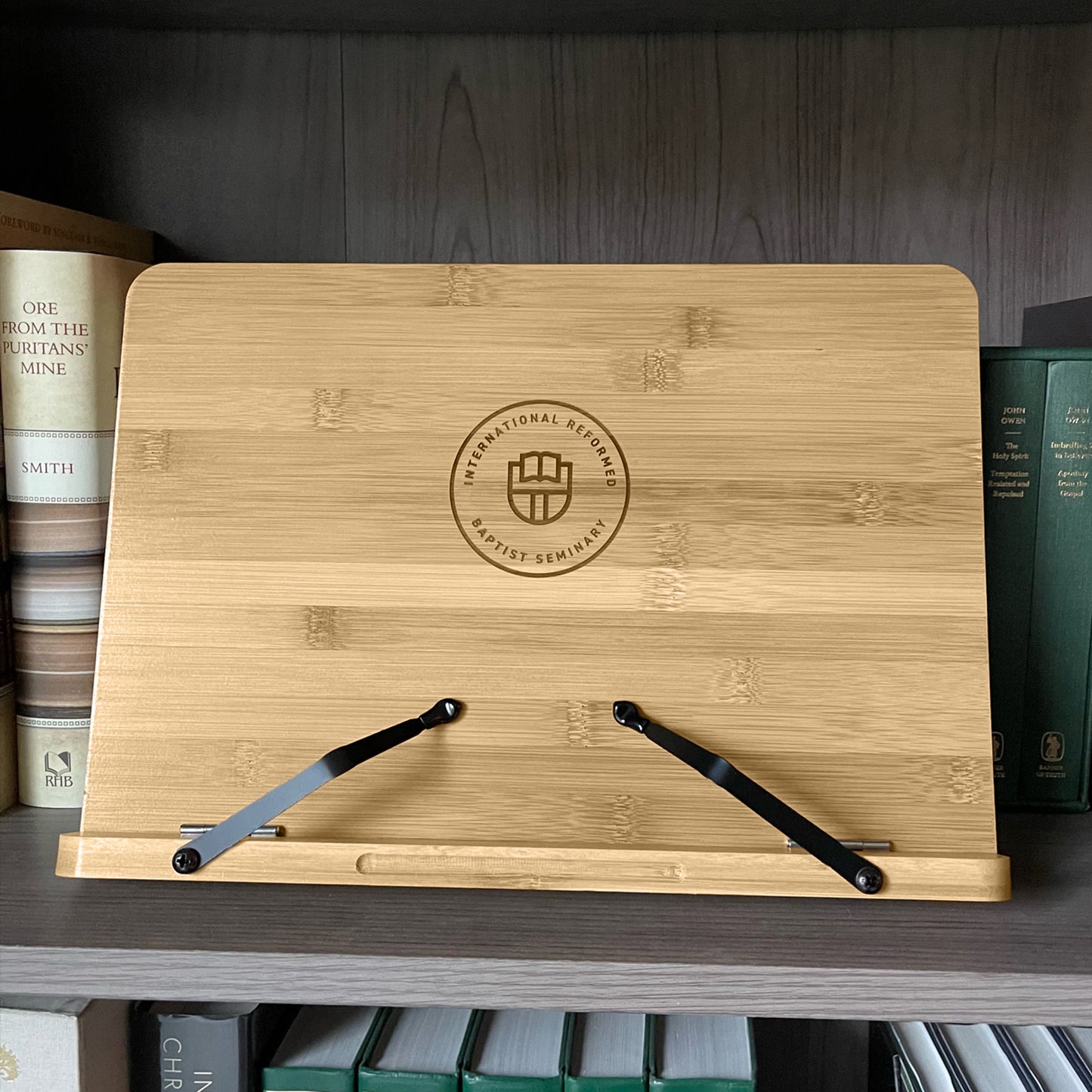 IRBS Bamboo Bookstand